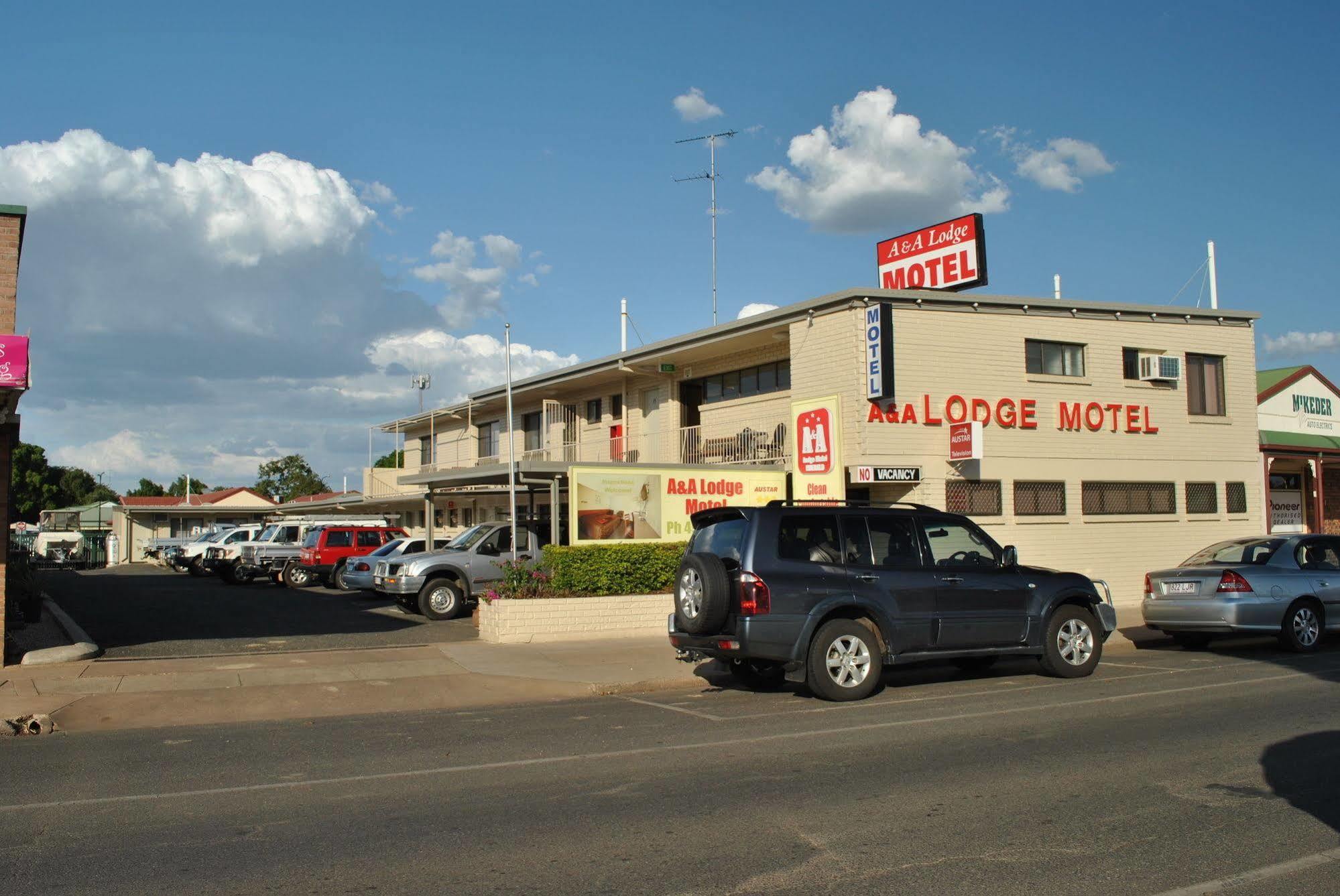 A&A Lodge Motel Эмералд Экстерьер фото